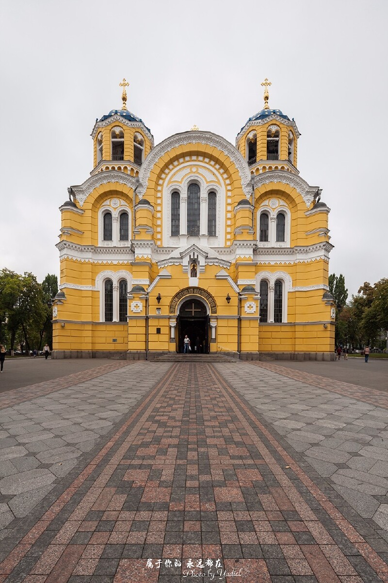 乌克兰漫游基辅凡心所向素履所往