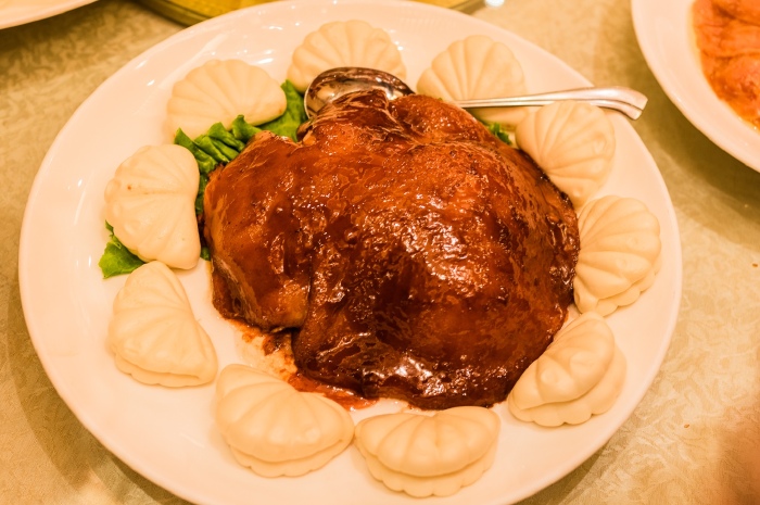 世园会游览之后,附近就是著名的鸿宴饭庄.