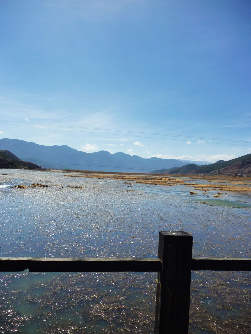 日照金山图片 泸沽湖图片