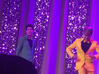 金东尼人妖秀场