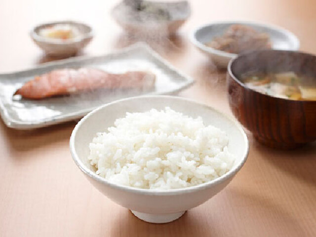 几个月可以吃米糊糊 Cii9EFcDJWGIF_smAACCx5kjpI8AAC7oAMwi1EAAILf541_w640_h480_c1_t0.jpg