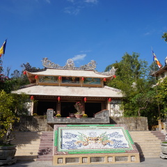 隆山寺