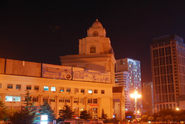 威海的夜景实在太美,明天就要离开,晚上继续转转.