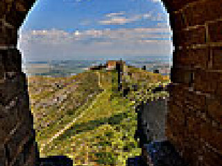 乌兰布统古战场