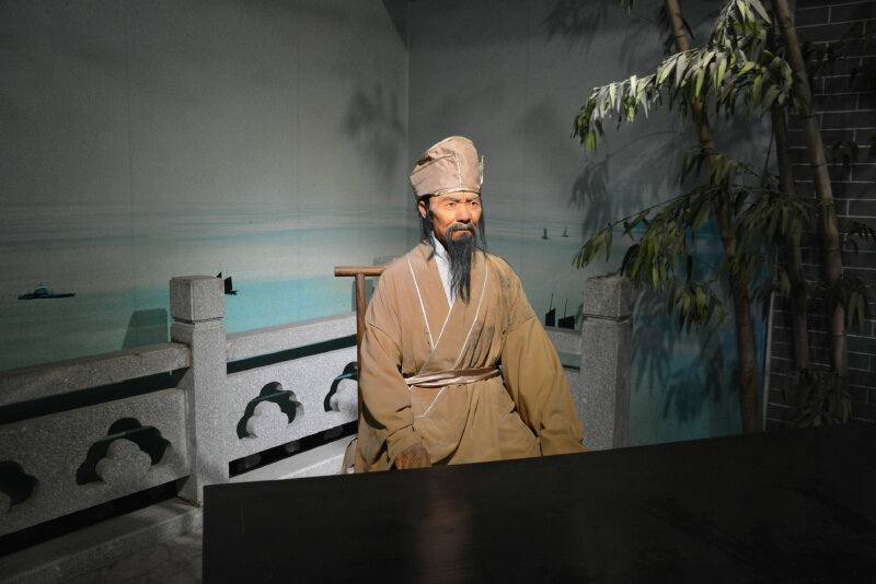 双公祠内的两个陈列厅之一----"双公忧乐情" , 展示范仲淹与滕子京