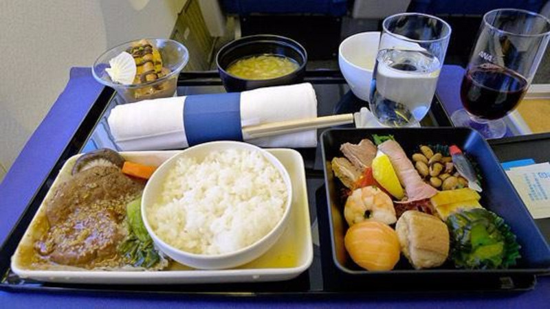 那一些长途飞行提供的飞机餐,你吃过几样?那些5星推荐的航空餐
