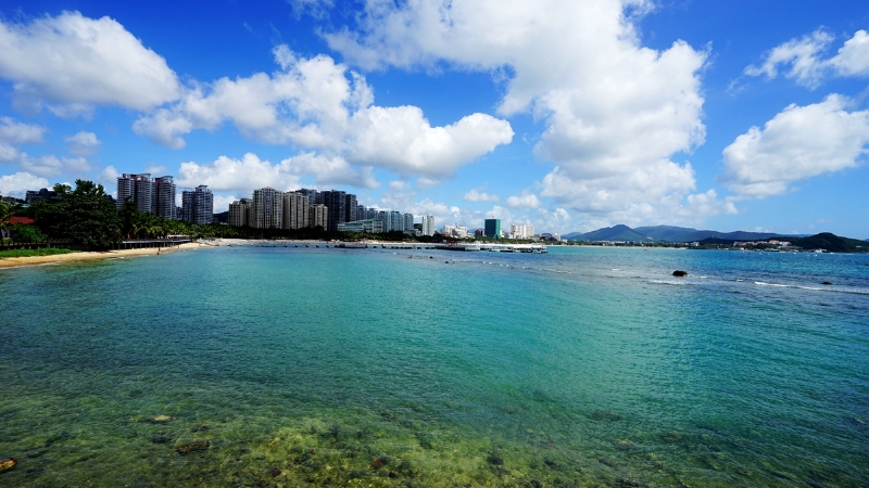 住在大东海的优势就体现出来了,从酒店打车过去只要十几分钟,在北京这