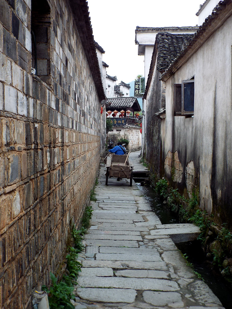 宏村小巷图片