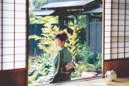 [春节]<日本6-7日游>优选本州系列 一起相约 玩转经典景点 欢度富士冰雪乐园 指定1晚温泉酒店 餐标升级 牛肉寿喜烧特色餐畅吃 大阪/东京1天自由