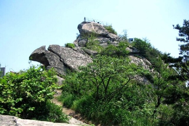 "春来芳草满鸡头"——鸡公山游记