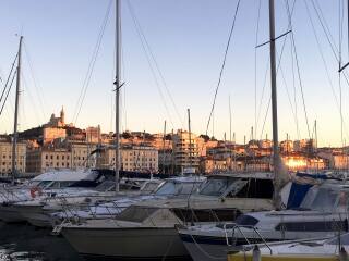 马赛老港码头区