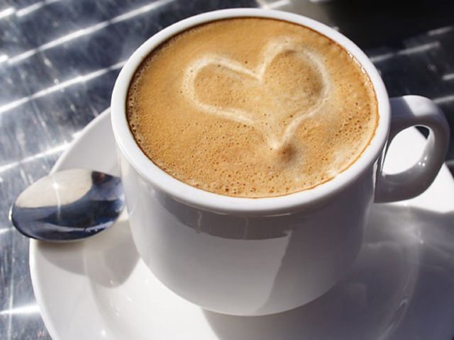 中餐推荐当地特色:芽菜鸡 白咖啡