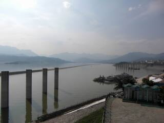 三峡观坝