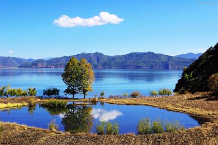  丽江-泸沽湖2日游>0购物,车载环湖游,草海走婚桥,情人滩,徒步里格村