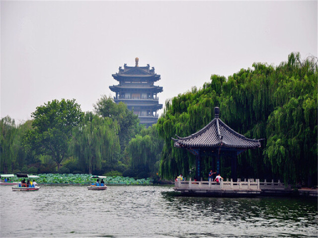 大明湖