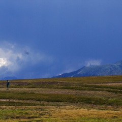 天山