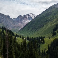 天山