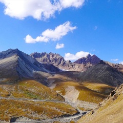 天山