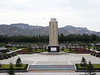 红安烈士陵园