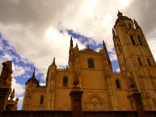 塞哥维亚大教堂