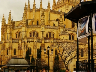 塞哥维亚大教堂