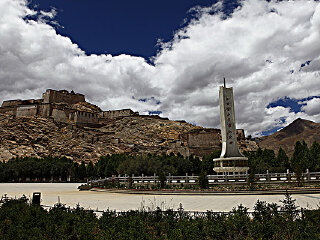 宗山堡抗英遗址