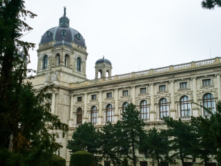 玛丽亚•特蕾西亚广场