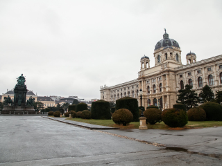 玛丽亚•特蕾西亚广场