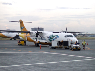 尼诺伊阿基诺国际机场