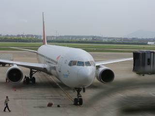 马累易卜拉欣·纳西尔国际机场