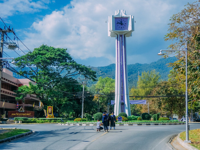 清迈大学