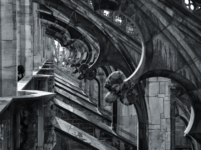 止MU东西欧全景游12晚14天3-4星 提前一天集