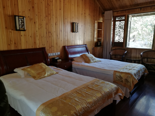         住宿 · 泾县宣城桃花潭