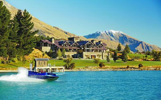 布兰凯特湾豪华渡假山庄