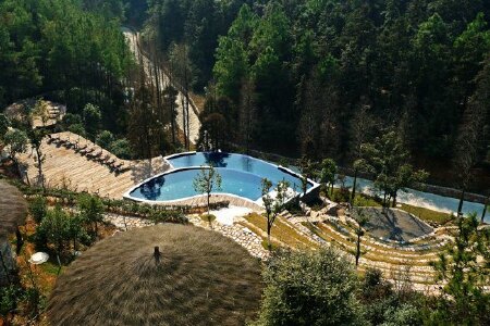  双人报价套餐-德清莫干山自驾2日游>宿德清莫干山裸心谷 夯土小屋