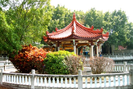 <厦门一地5日游>20人内小团,2人起天天发团,南普陀寺,厦门大学,鼓浪屿,曾厝垵,集美学村,厦门园博苑,整天自由活动,海鲜特色餐 <厦门一地5日游>20人内小团,2人起天天发团,南普陀寺,厦门大学,鼓浪屿,曾厝垵,集美学村,厦门园博苑,整天自由活动,海鲜特色餐
