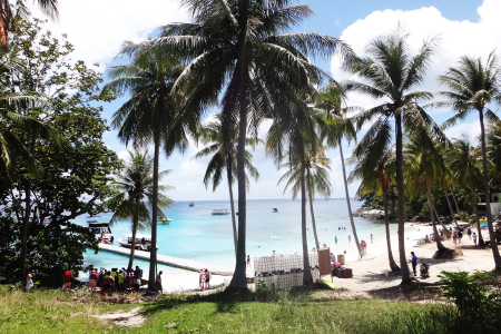 <普吉岛5晚6日或7日游>南京直飞/绝无任何强迫自费/浪漫1日出海/打卡攀牙湾喀斯特群岛/沙发里四合一