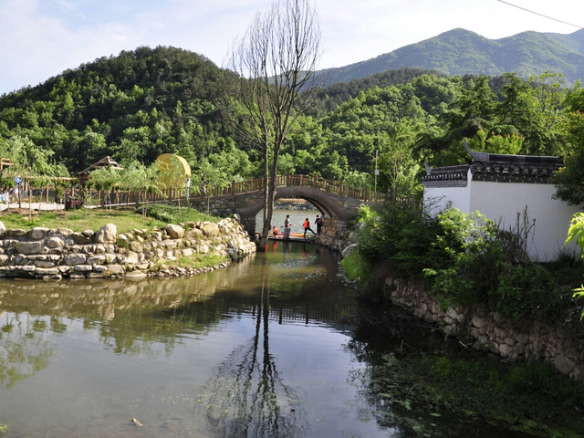 黄陂木兰锦里沟双汽1日游>武汉土苗文化风情区