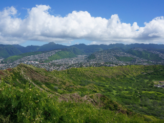 钻石头山