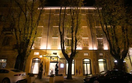 精品米兰皇宫贝斯特韦斯特酒店