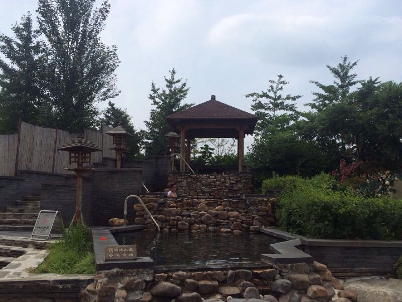 辽阳弓长岭假日温泉