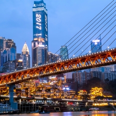 洪崖洞的#旅图换旅费# #旅拍# #建筑#