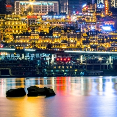 洪崖洞的#旅图换旅费# #旅拍# #建筑#