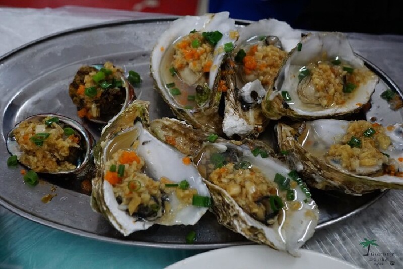         生蚝   鲍鱼