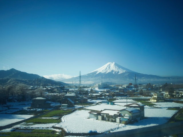  日本东京-富士山-大阪6-7日游>长春起止/东航转机/2晚温泉酒店/可