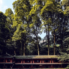 青城山