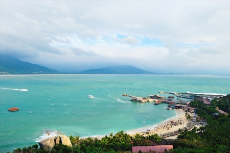 <海南三亚5日游>一晚岛上180度私人海景别墅/3晚180度海景空中无边泳池/2人成行/纯玩无购物/浪漫玫瑰谷/唯爱之恋