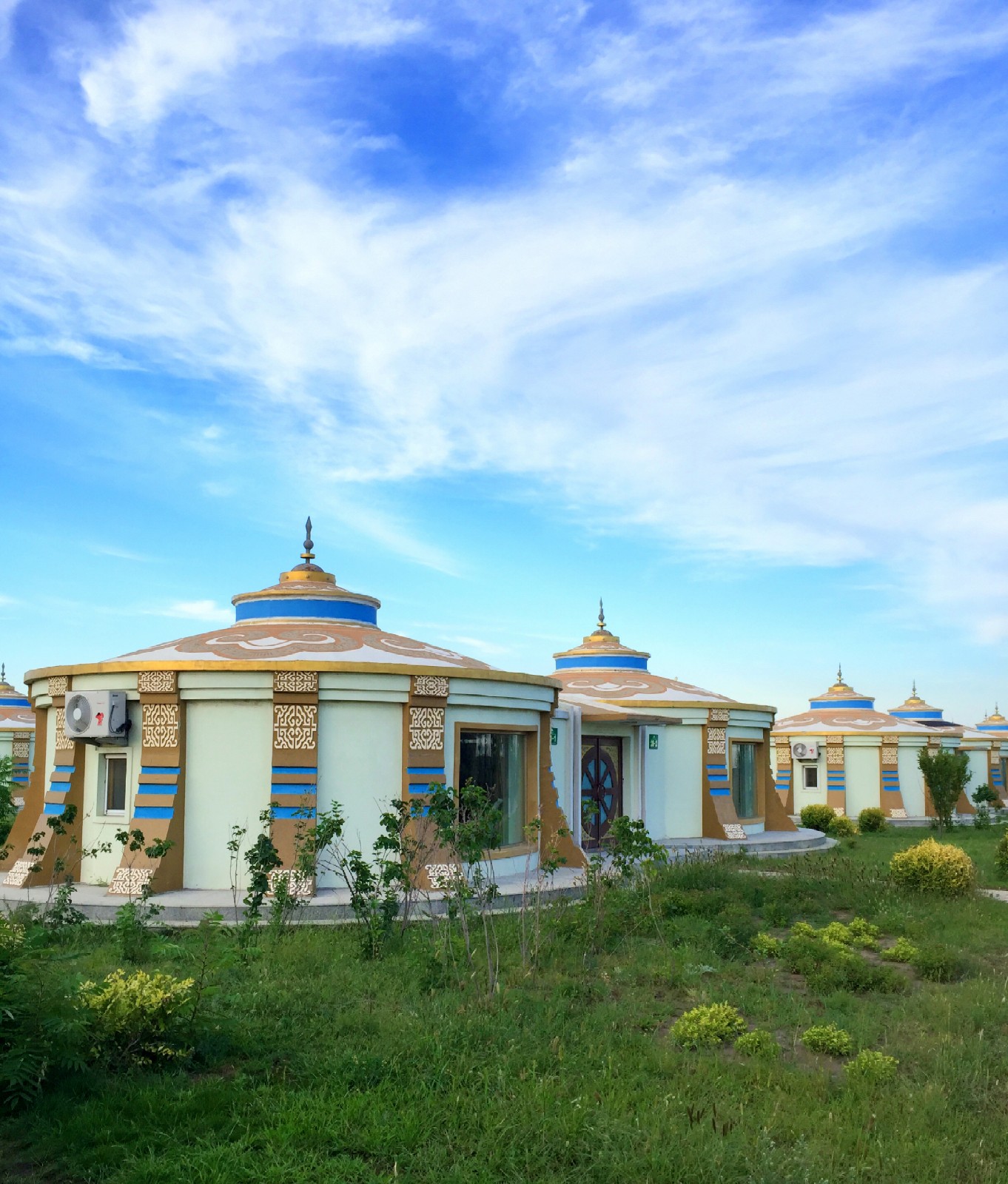 很远就可以闻到烤全羊的香活动 : 篝火晚会阿木塔旅游度假村平常的