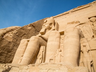 阿布辛贝神庙