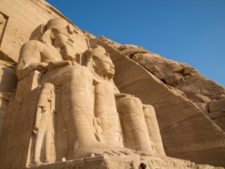 阿布辛贝神庙